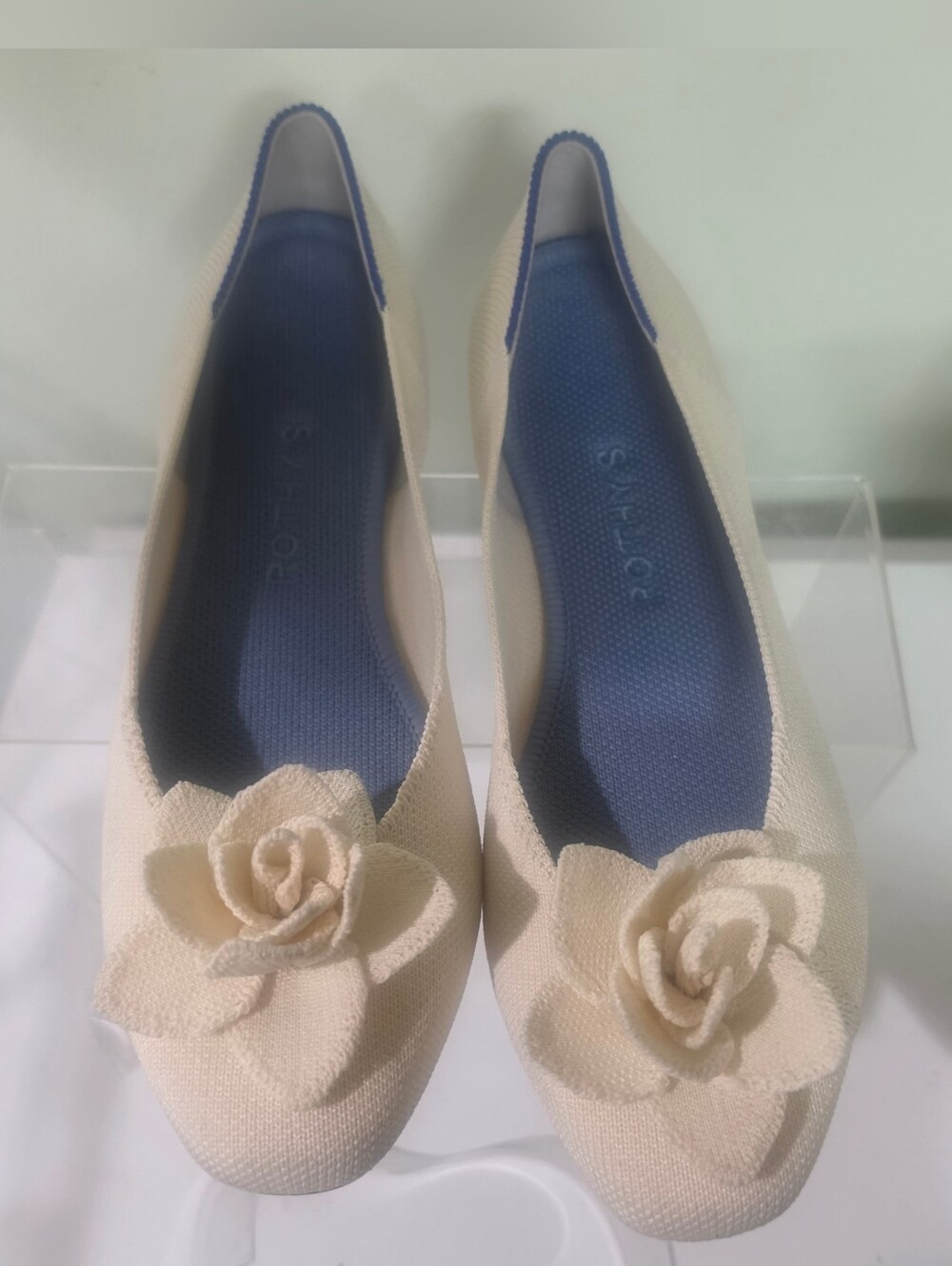 Rothy's Ivory Petal Ballet Flat with Flower AccentRothy's The Petal Square 7 - Picture 10 of 14